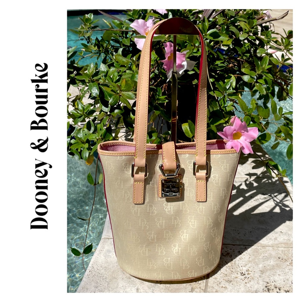 Dooney & Bourke Signature Logo Bucket Shoulder/Tote/Handbag w/Push Lock Closure